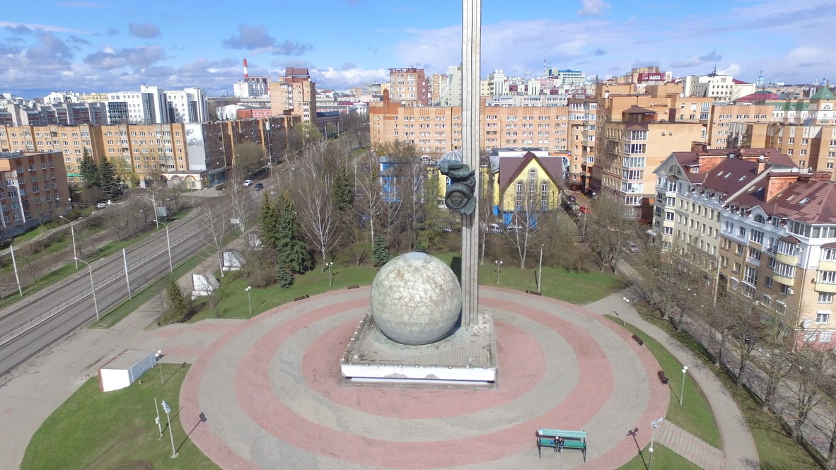 Памятник 600-летию Калуги — Площадь 600-летия до реконструкции