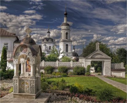 Черноостровский монастырь и Голубые ворота
